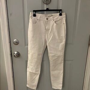 Artisan NY White Skinny Jeans